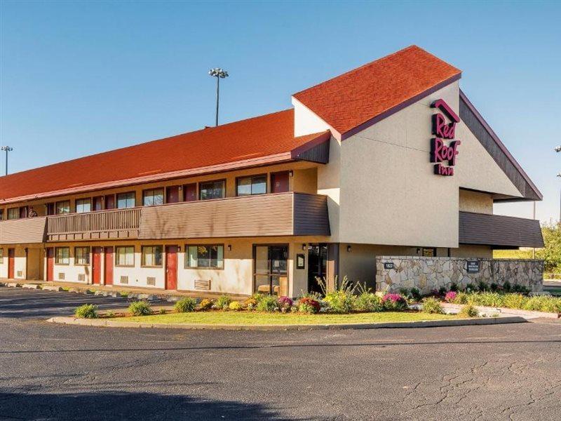 Travelodge By Wyndham Пеория Экстерьер фото